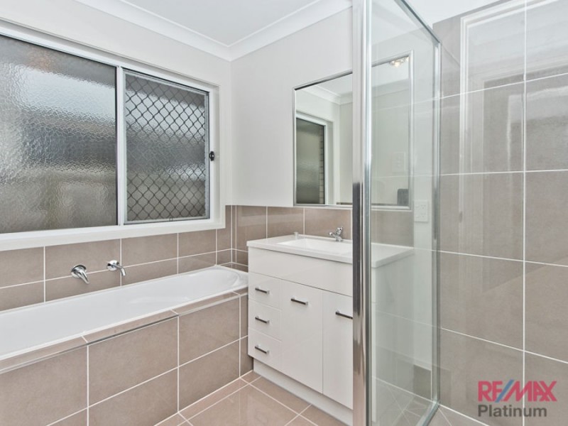 28a Retreat Crescent, Narangba QLD 4504