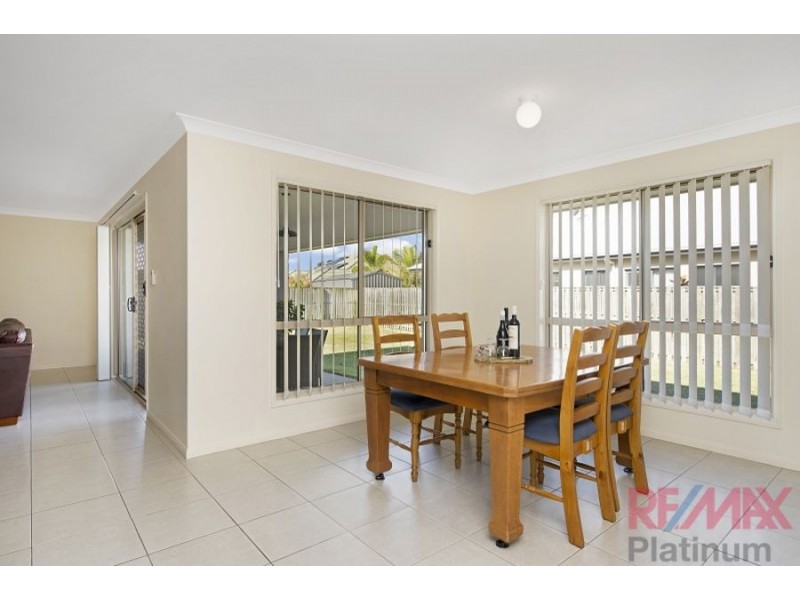 45 Lookout Place, Narangba QLD 4504