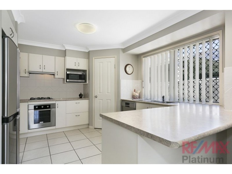 22 Yellow Robin Court, Narangba QLD 4504