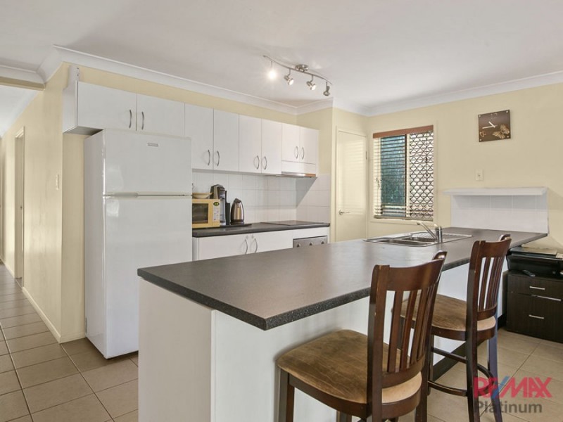 7 Dom Court, Narangba QLD 4504