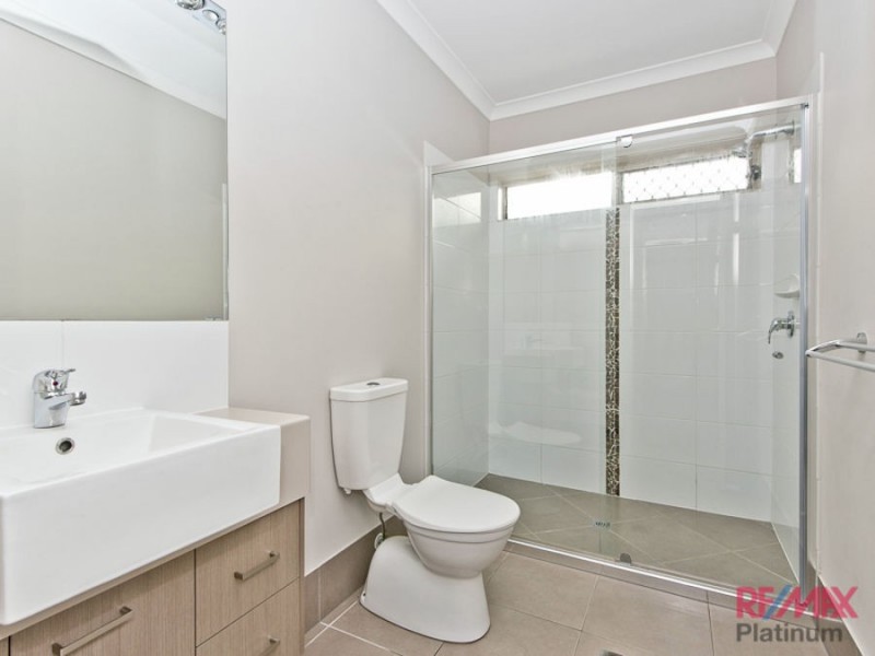 38 Retreat Crescent, Narangba QLD 4504