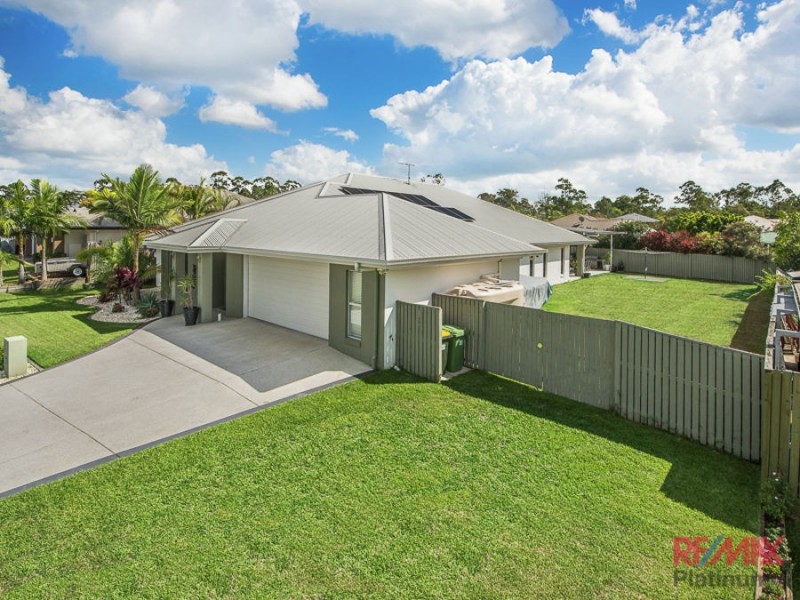 11 White Cedar Place, Narangba QLD 4504