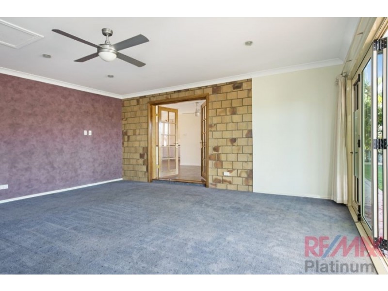 4 Aberdeen Way, Narangba QLD 4504