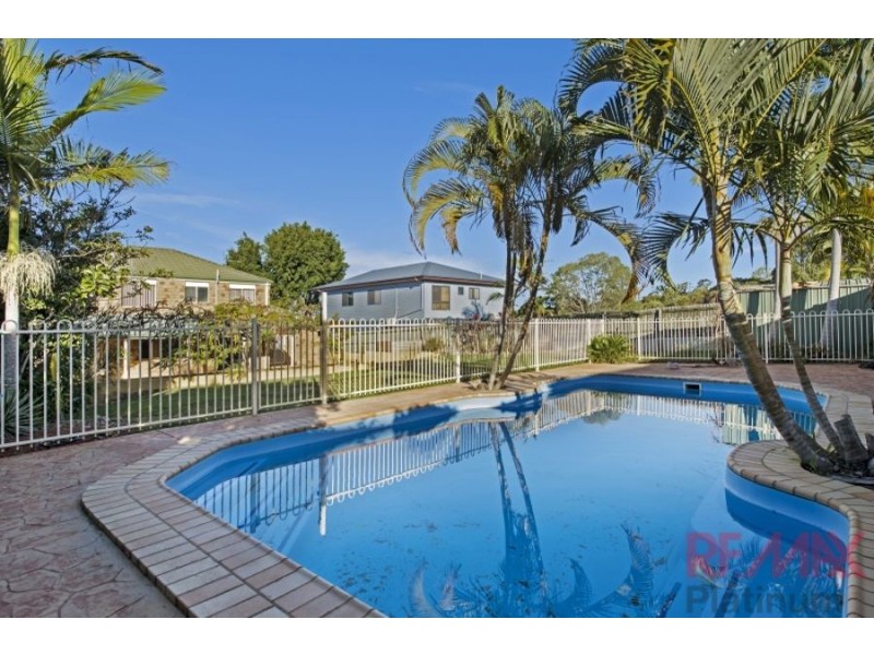4 Aberdeen Way, Narangba QLD 4504