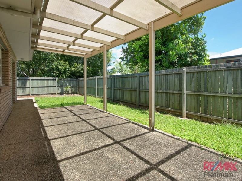 2/8 Charles Street, Caboolture QLD 4510