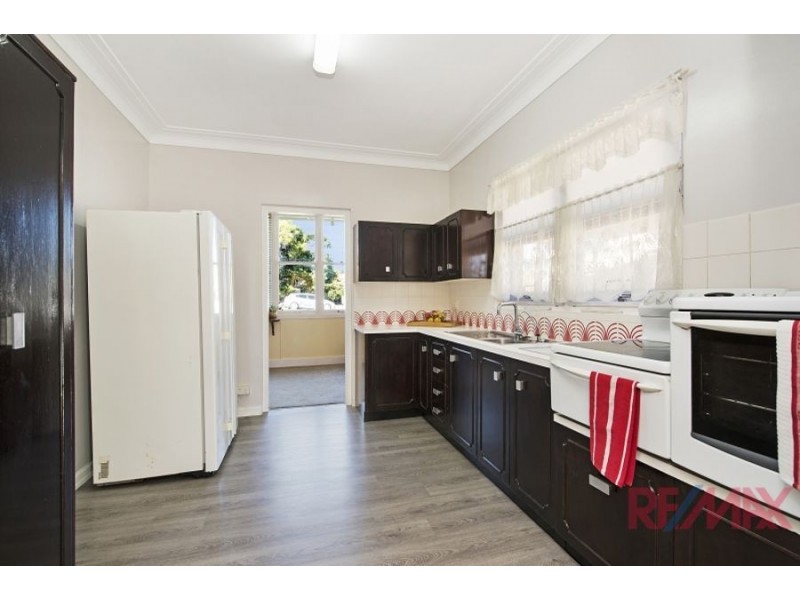 63 Nash Street, Sandgate QLD 4017