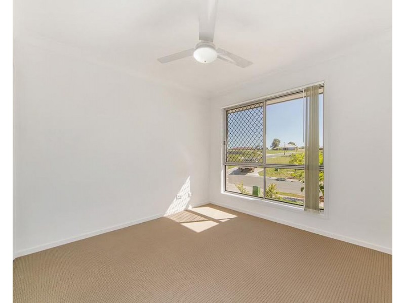 66 Benham Avenue, Kallangur QLD 4503