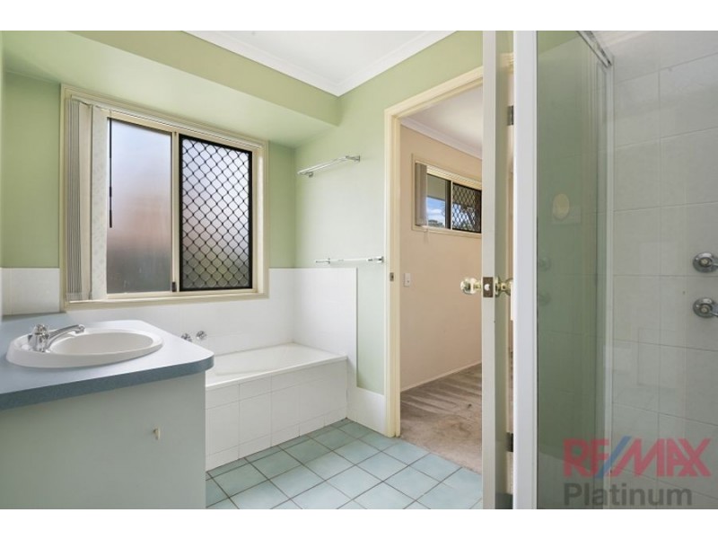 43 Crestwood Avenue, Morayfield QLD 4506