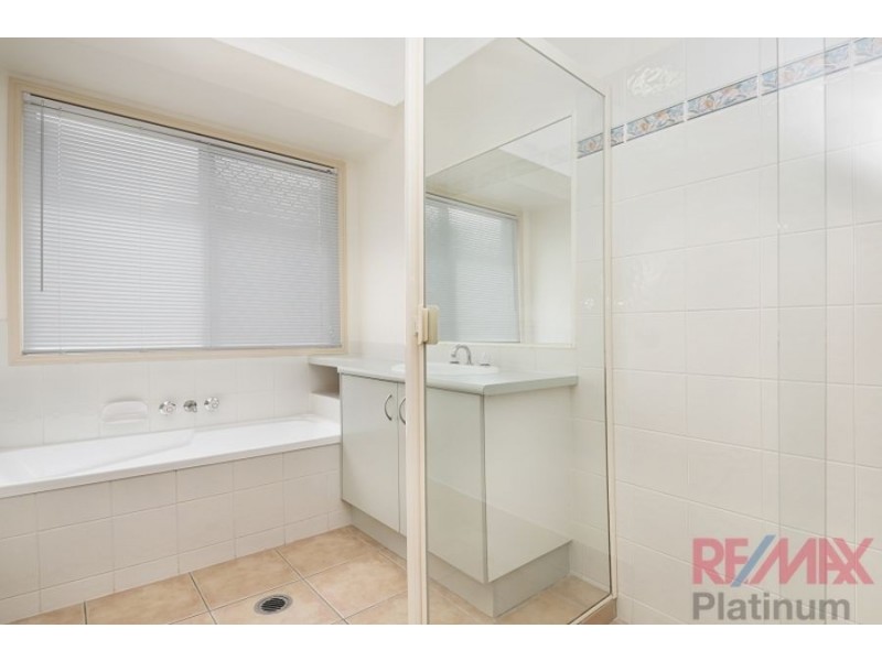 4 Wentworth Place, Narangba QLD 4504