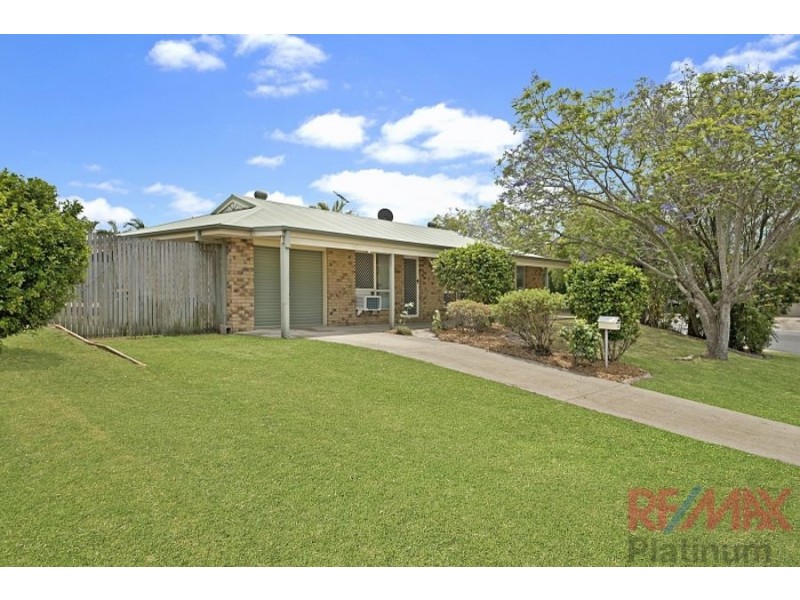 2 Hillmont Crescent, Morayfield QLD 4506