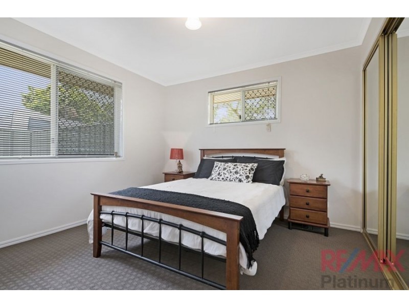 2 Hillmont Crescent, Morayfield QLD 4506