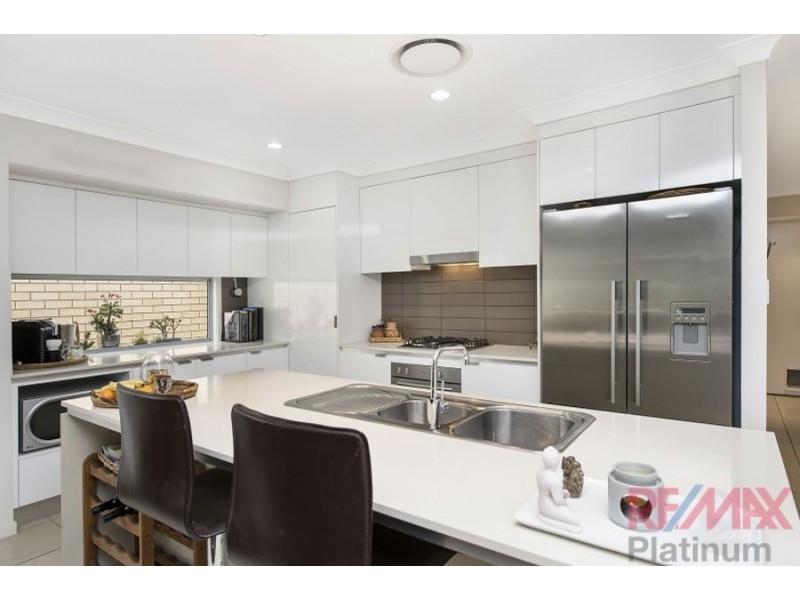 22 Swanston Crescent, Narangba QLD 4504