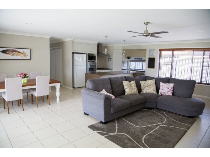 58 Wedgetail Circuit, Narangba QLD 4504