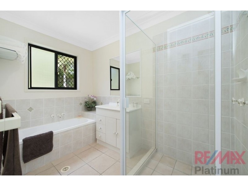 5 Myrtle Court, Narangba QLD 4504