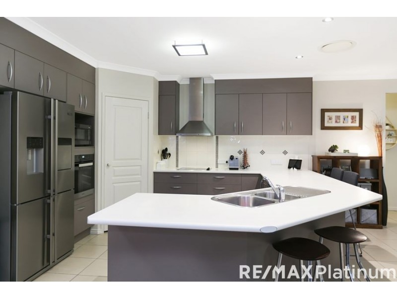 12 Lofty Court, Narangba QLD 4504