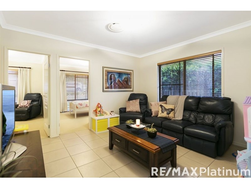 12 Lofty Court, Narangba QLD 4504