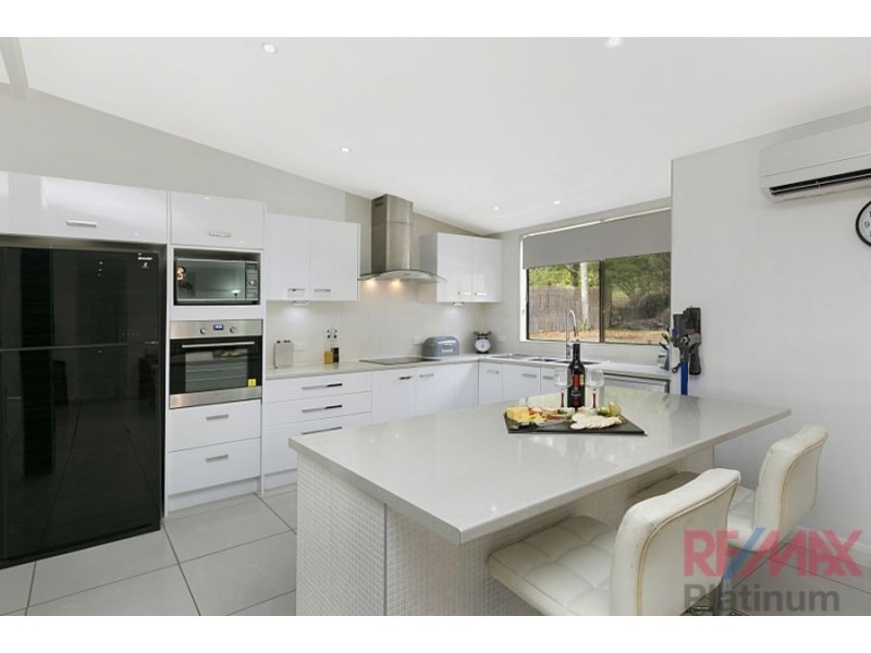 13 James Mac Court, Narangba QLD 4504