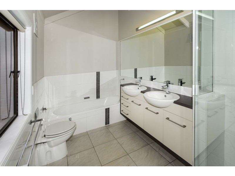 54 Browns Road, Kurwongbah QLD 4503