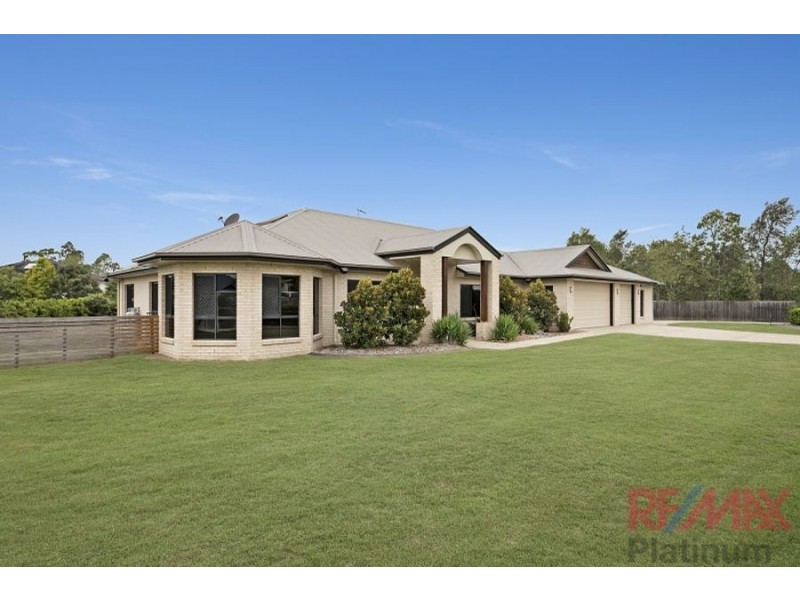 10 River Oak Way, Narangba QLD 4504