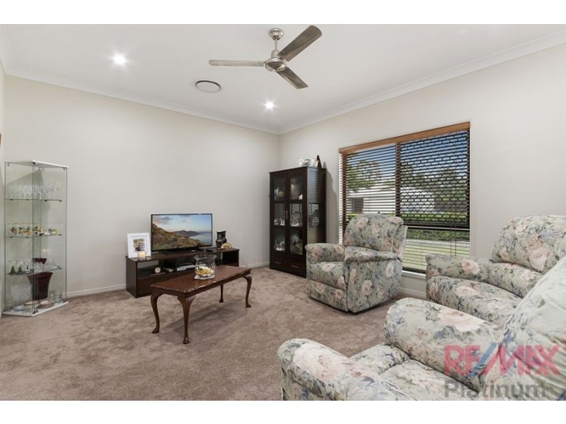 10 River Oak Way, Narangba QLD 4504