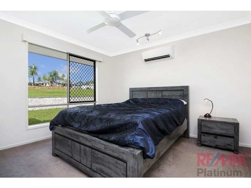 26-28 Northfield Place, Elimbah QLD 4516