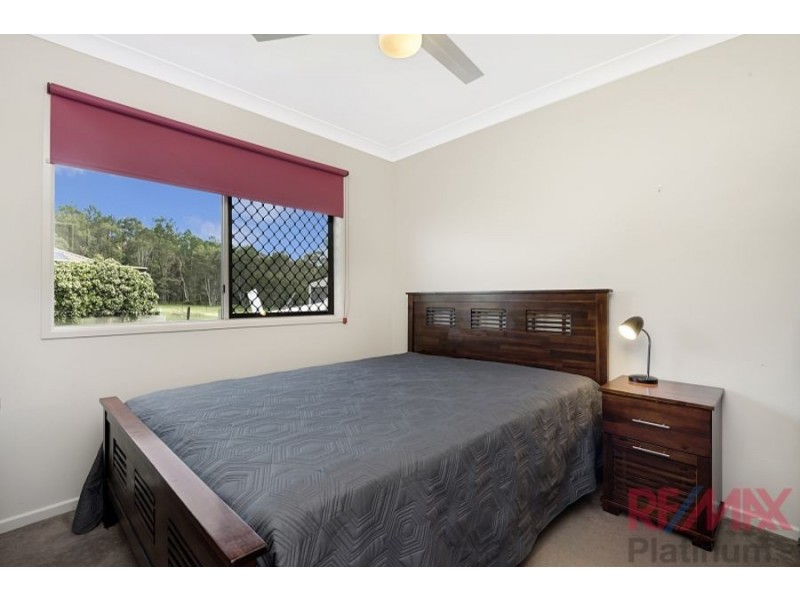 26-28 Northfield Place, Elimbah QLD 4516