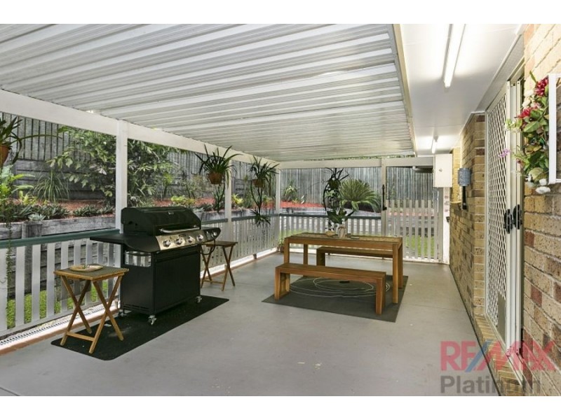 2/4 Desmond Street, Narangba QLD 4504
