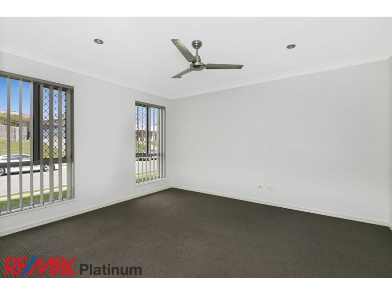 17 Wellington Place, Narangba QLD 4504