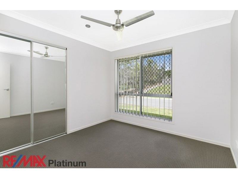 17 Wellington Place, Narangba QLD 4504