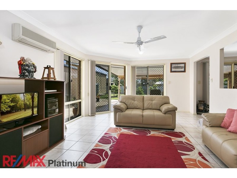 16 Cootamundra Crescent, Narangba QLD 4504