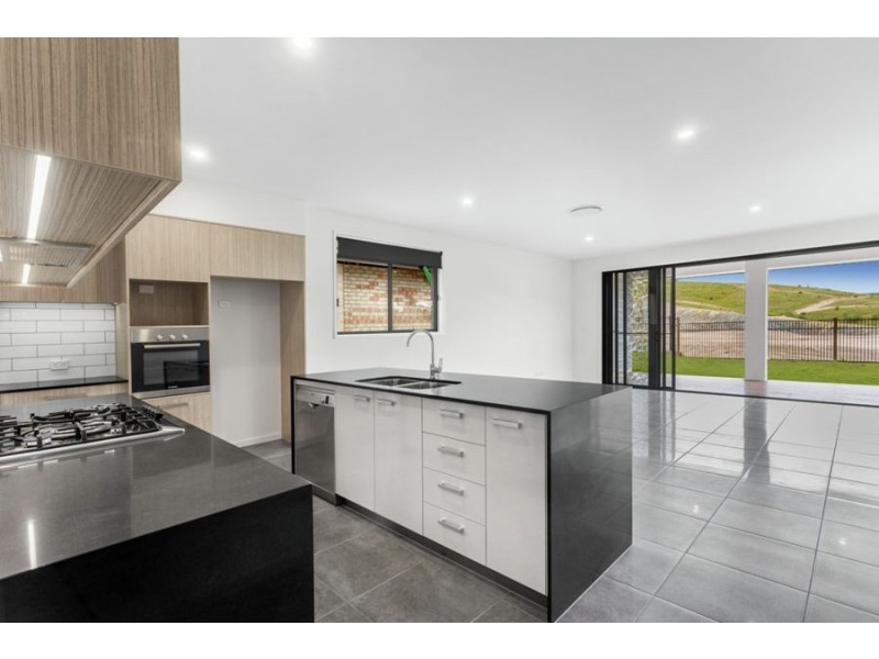 18 Imperial Crescent, Narangba QLD 4504