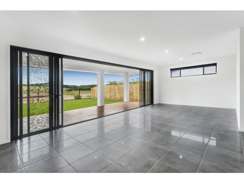 18 Imperial Crescent, Narangba QLD 4504