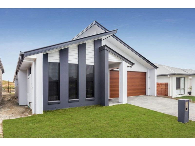 18 Imperial Crescent, Narangba QLD 4504