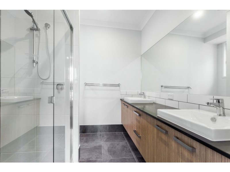 18 Imperial Crescent, Narangba QLD 4504