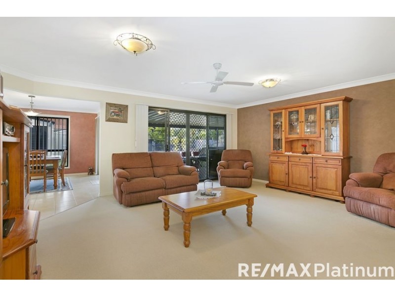 10 Mitta Crescent, Narangba QLD 4504