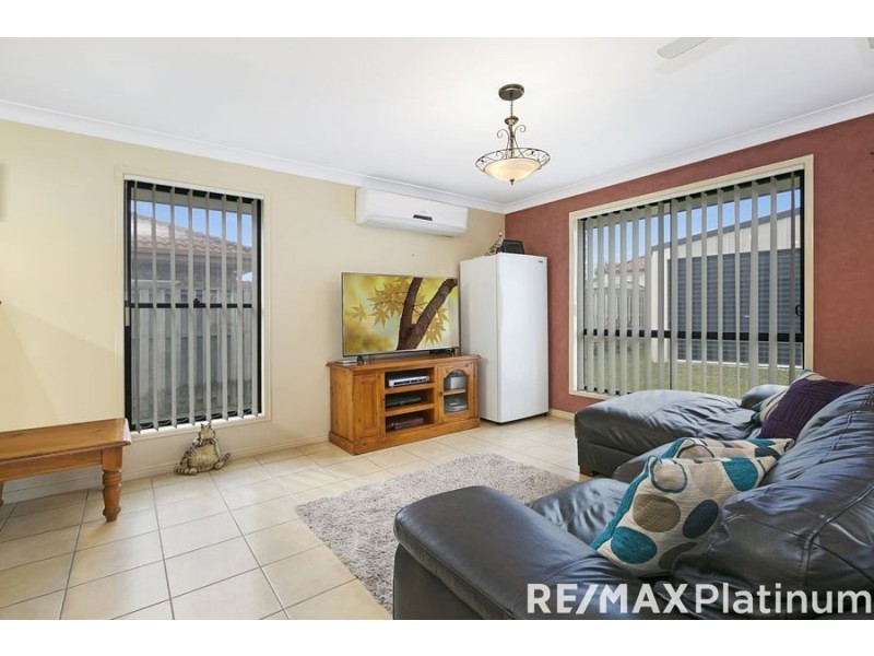 10 Mitta Crescent, Narangba QLD 4504