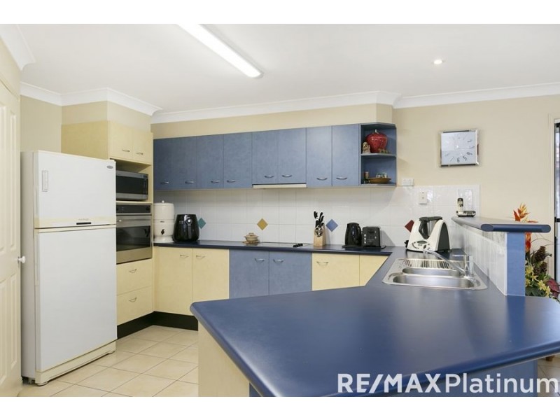 10 Mitta Crescent, Narangba QLD 4504