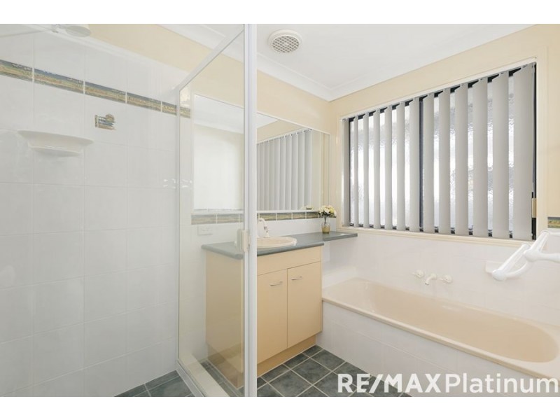 10 Mitta Crescent, Narangba QLD 4504