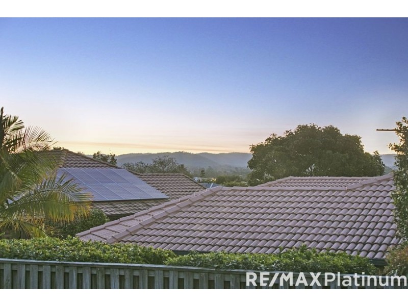 5 Geneva Crescent, Narangba QLD 4504