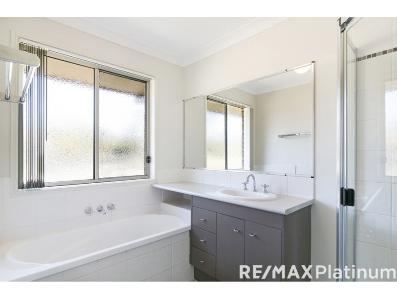 10 Bandicoot Street, Morayfield QLD 4506