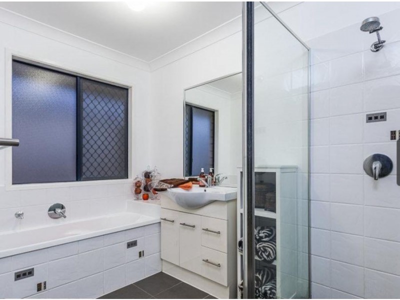 45 MacDonald Drive, Narangba QLD 4504