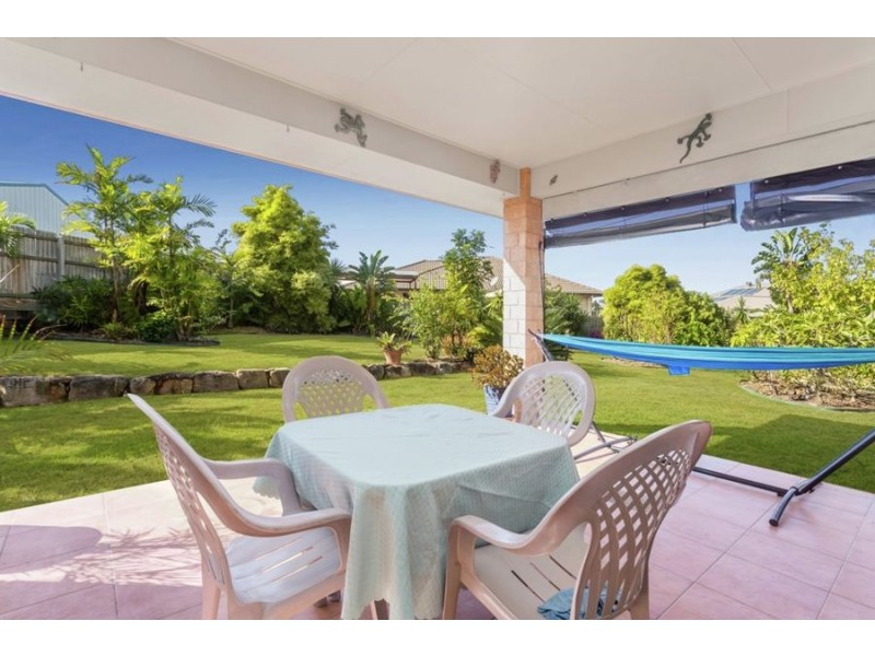 18 Baroon Place, Narangba QLD 4504