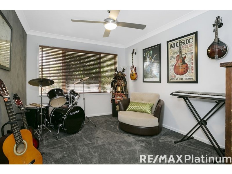 100 Golden Wattle Drive, Narangba QLD 4504