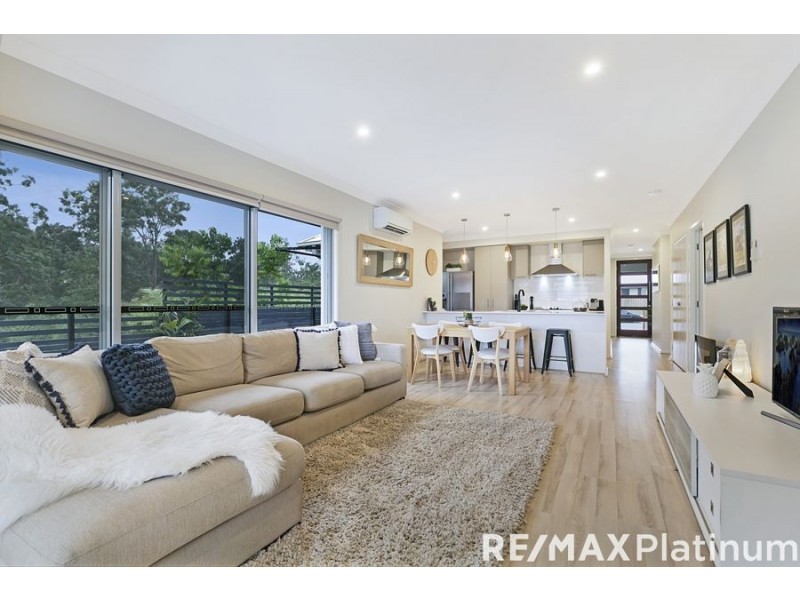 12 Premier Place, Narangba QLD 4504
