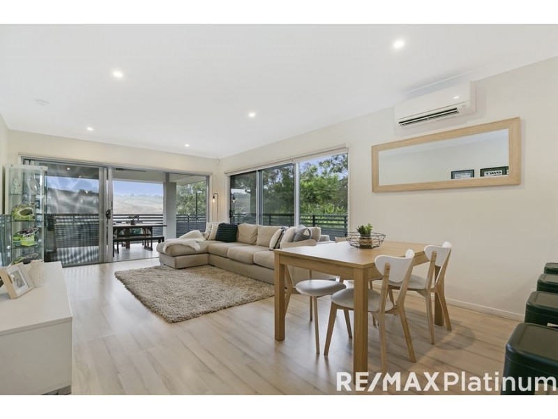12 Premier Place, Narangba QLD 4504