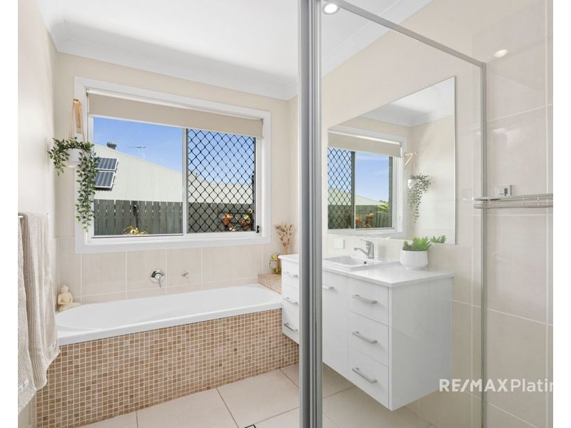 192 Macdonald Drive, Narangba QLD 4504