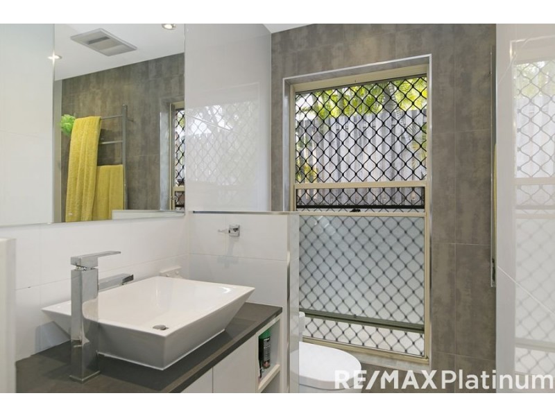 18 Tamarillo Circuit, Narangba QLD 4504