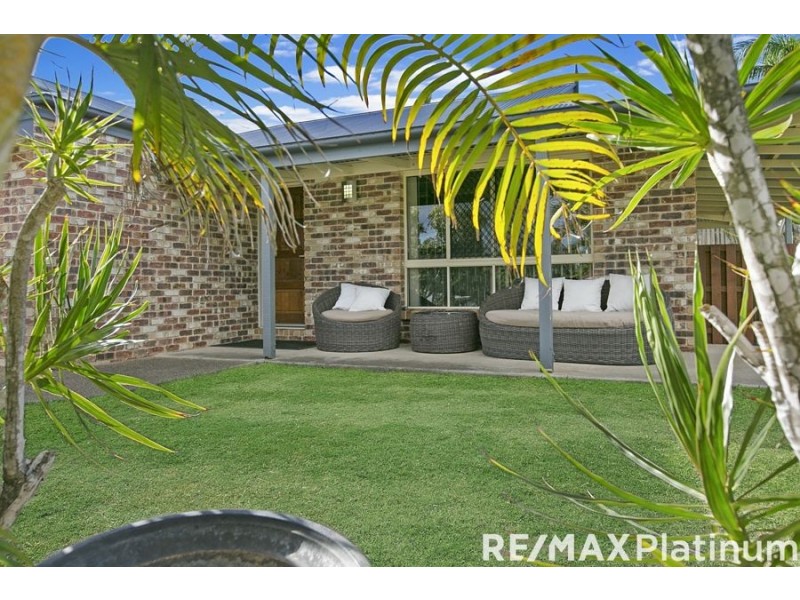 18 Tamarillo Circuit, Narangba QLD 4504