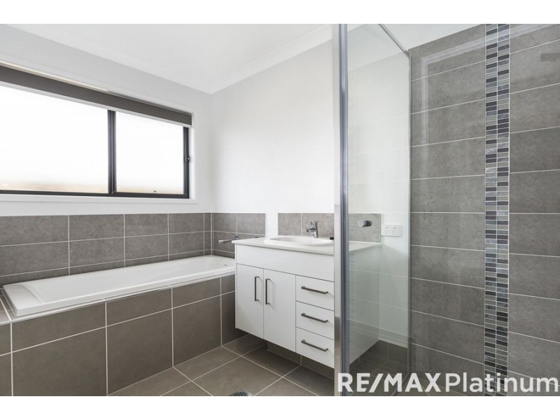 21 Imperial Crescent, Narangba QLD 4504