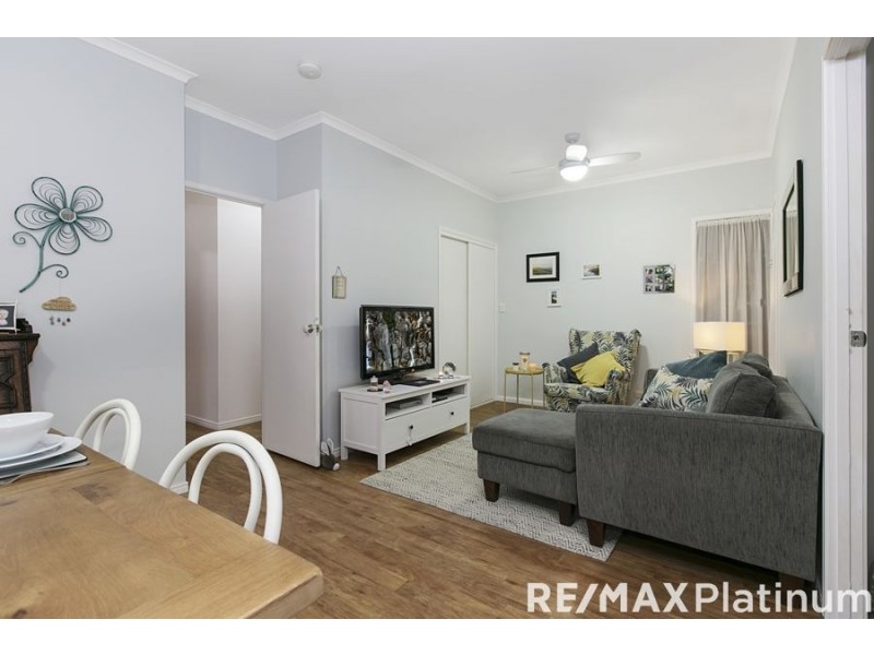 33 Greenlinks Crescent, Narangba QLD 4504